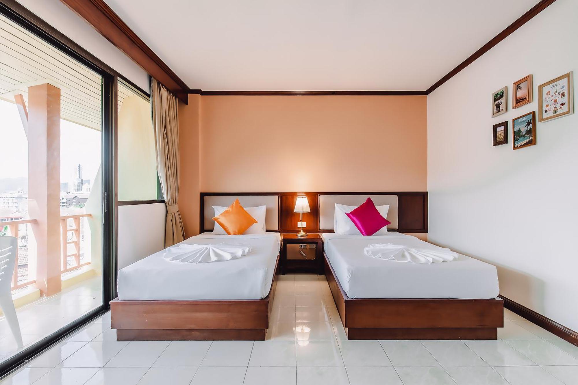 Bauman-Ville Hotel Patong Экстерьер фото