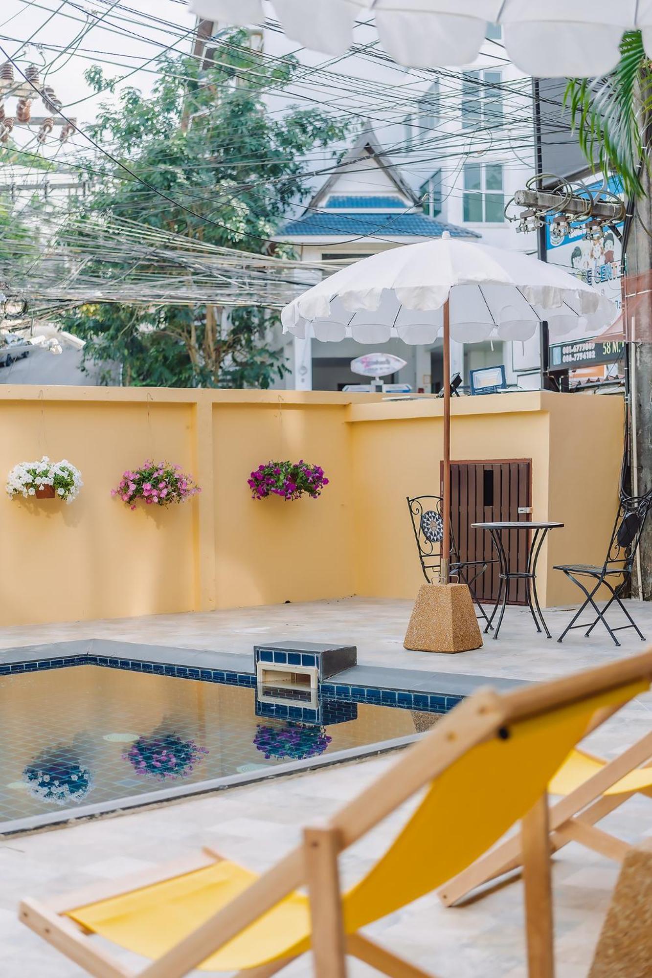 Bauman-Ville Hotel Patong Экстерьер фото