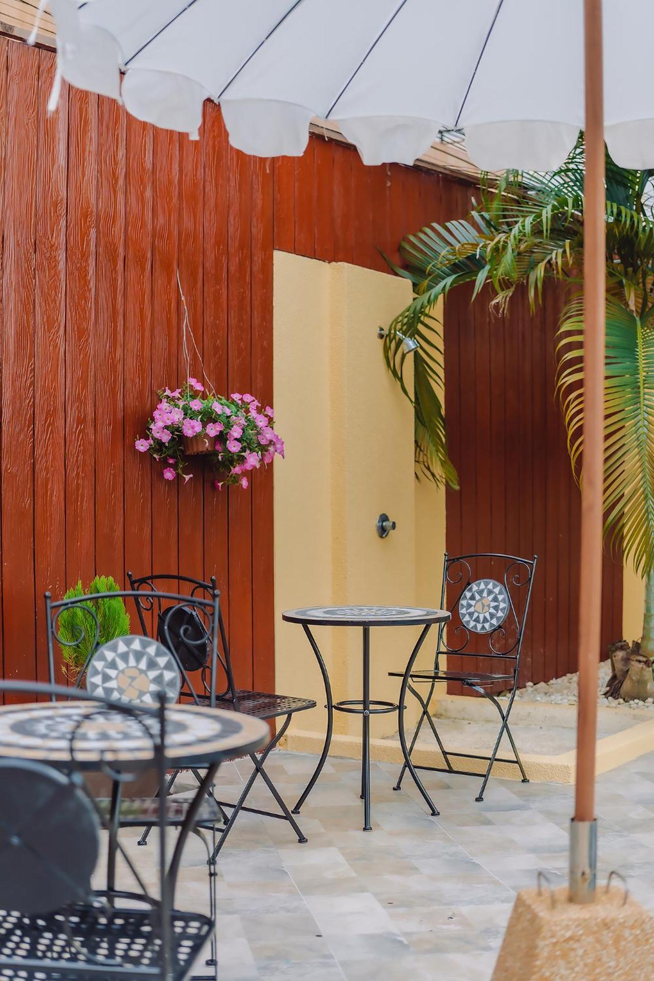 Bauman-Ville Hotel Patong Экстерьер фото